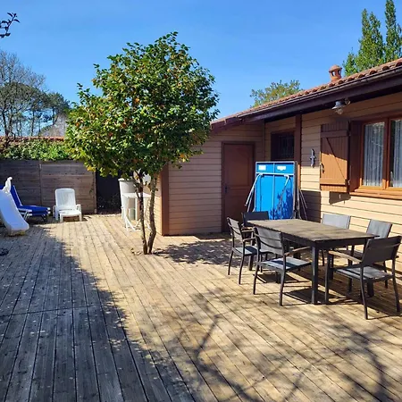Lac Charmante Maison En Bois 9 Couchages Proche Lac De Navarrosse Villa Biscarrosse